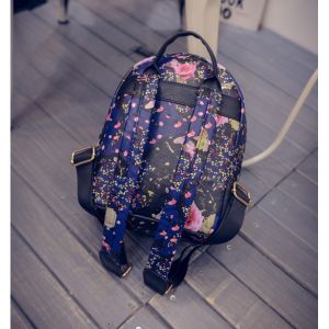 Кожаный рюкзак с шипами с цветочным принтом 013