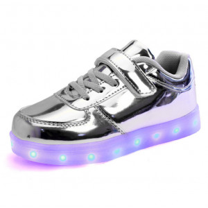 Детские светящиеся серебряные кроссовки на шнурках 04